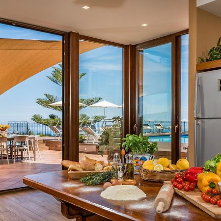 Villa Provenza 12&4, Emma Villas Чефалу Екстер'єр фото