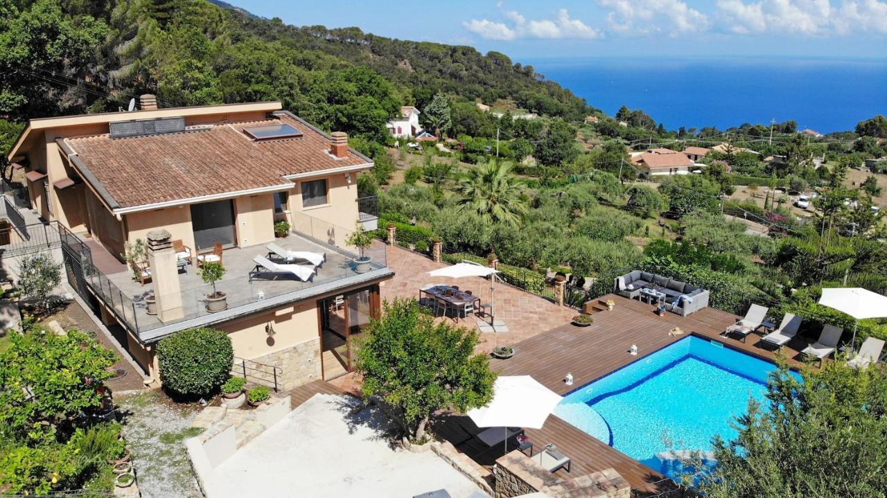 Villa Provenza 12&4, Emma Villas Чефалу Екстер'єр фото