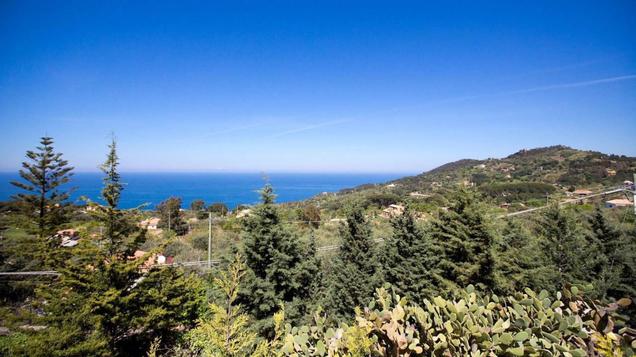 Villa Provenza 12&4, Emma Villas Чефалу Екстер'єр фото
