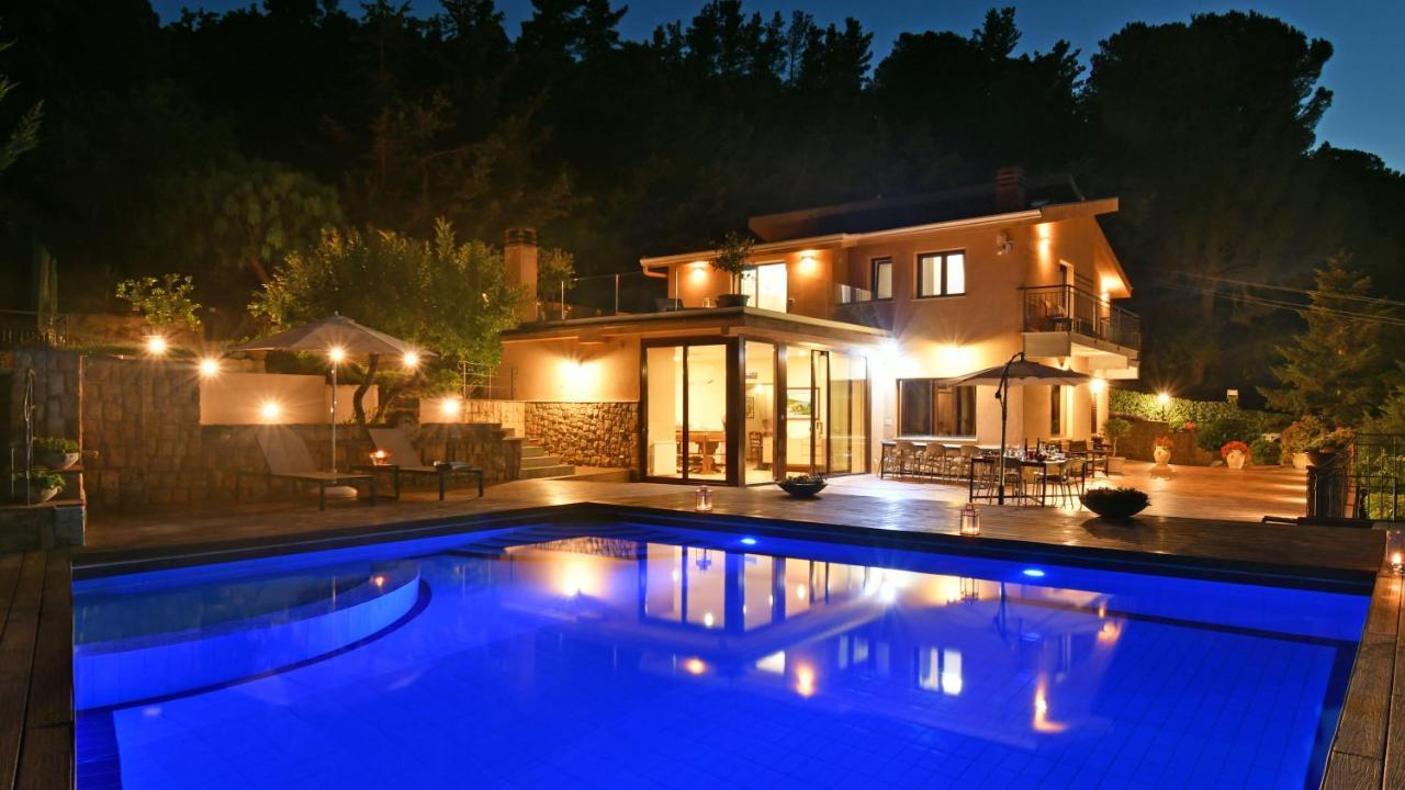 Villa Provenza 12&4, Emma Villas Чефалу Екстер'єр фото