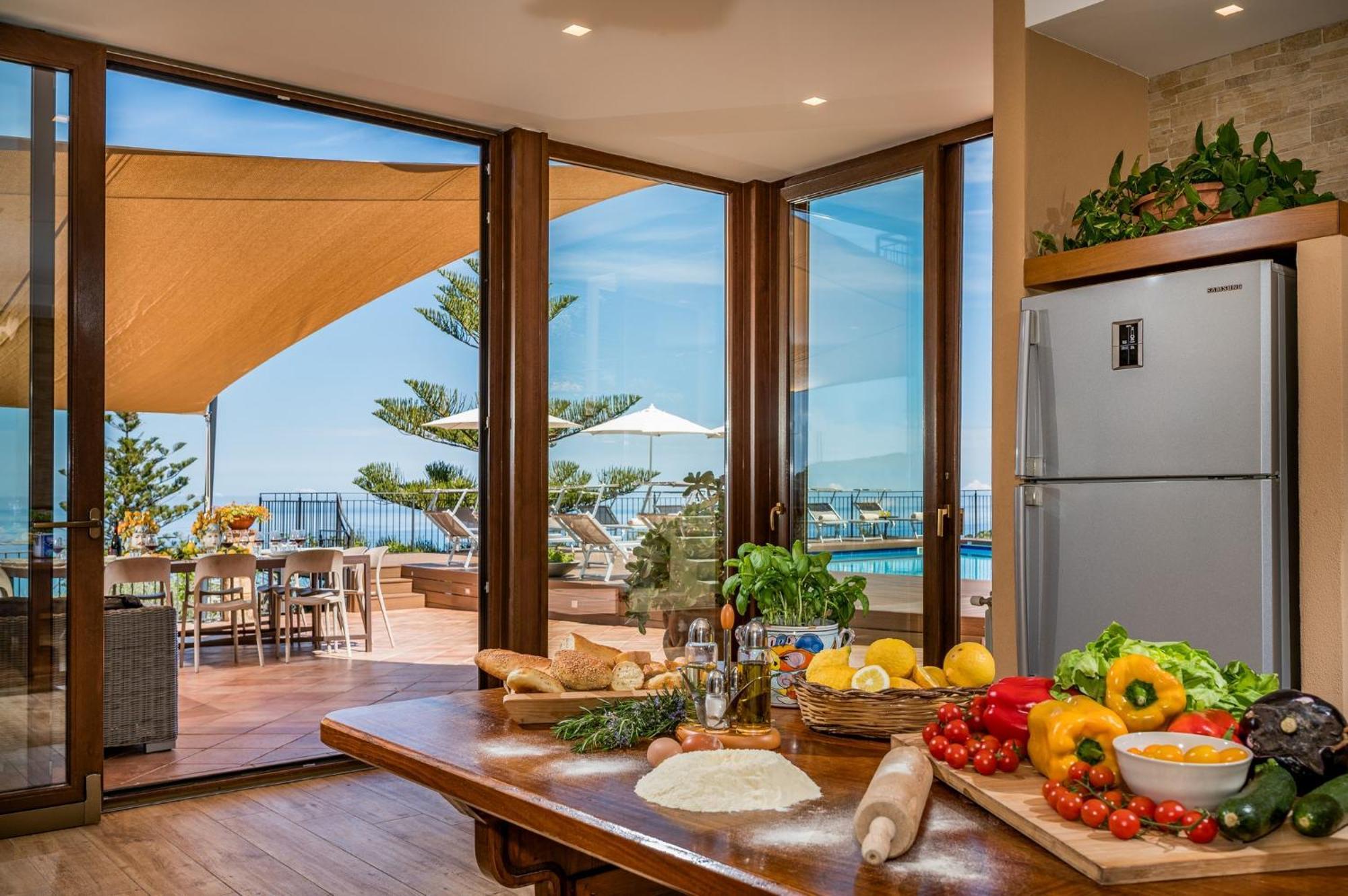 Villa Provenza 12&4, Emma Villas Чефалу Екстер'єр фото