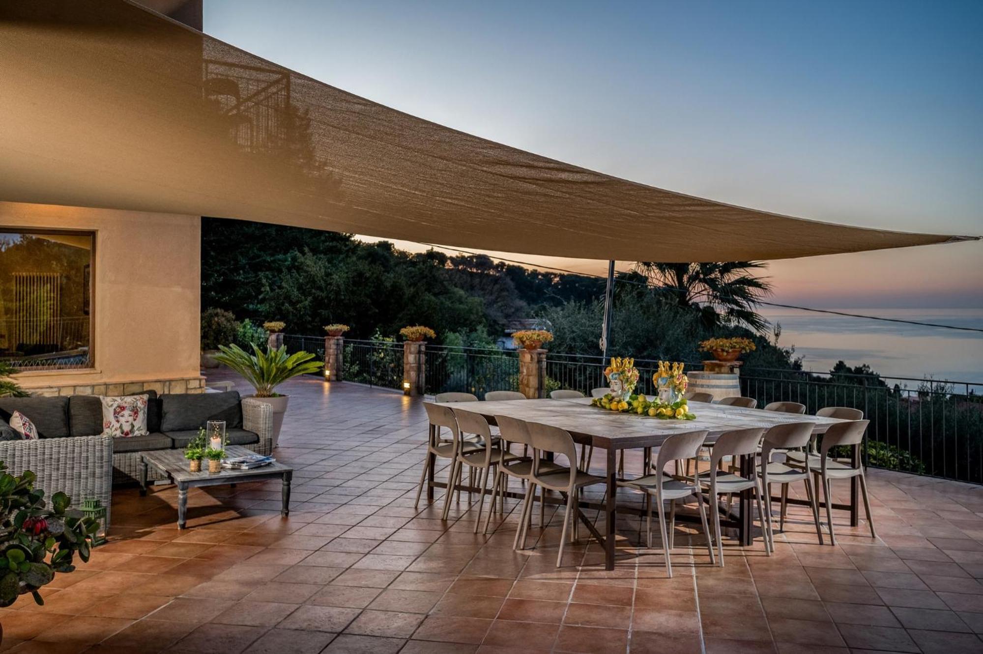 Villa Provenza 12&4, Emma Villas Чефалу Екстер'єр фото